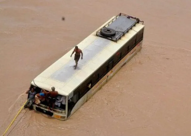 Mobile Operators Join Forces To Restore Connectivity In Flood-Hit Tamil Nadu