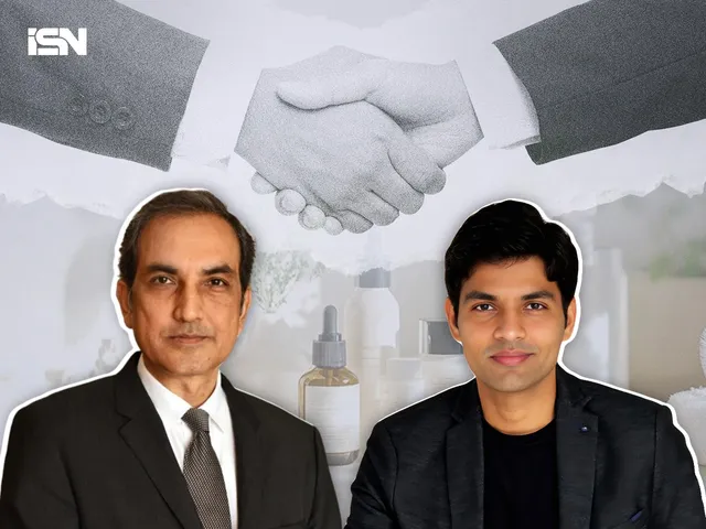 (L-R) Rohit Jawa, CEO and Managing Director of Hindustan Unilever Limited and Mohit Yadav, co-founder of Minimalist skincare
