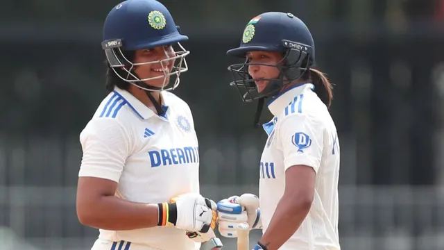 India's Richa Ghosh and Harmanpreet Kaur