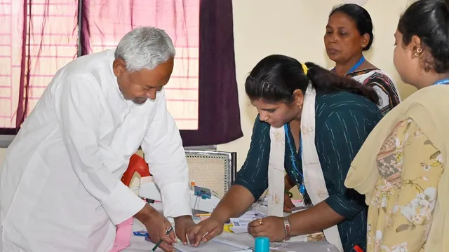 Bihar Chief Minister Nitish Kumar casting his vote at the polling station in Bihar 