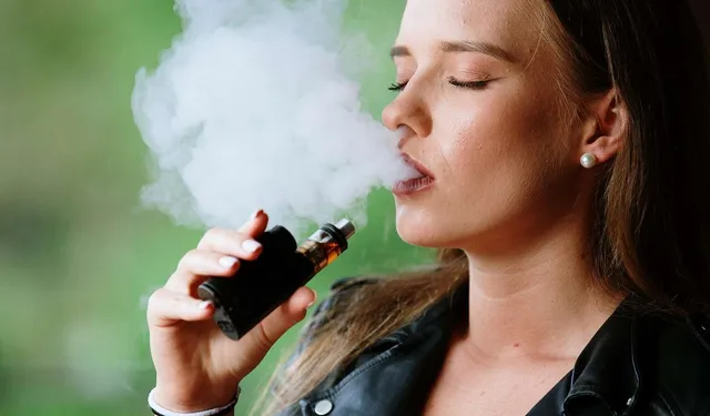 What’s in vapes? Toxins, heavy metals, maybe radioactive polonium