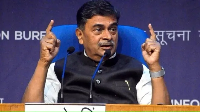 Power MInistry R K Singh