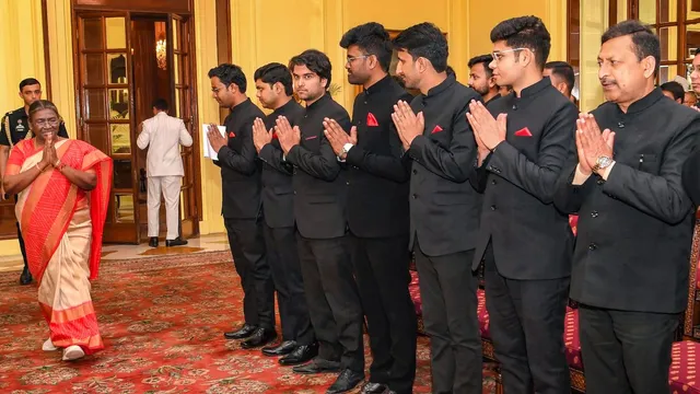 President Droupadi Murmu in a meeting with a group of Assistant Executive Engineers of CPWD (2022 and 2023 batches), at Rashtrapati Bhavan in New Delhi