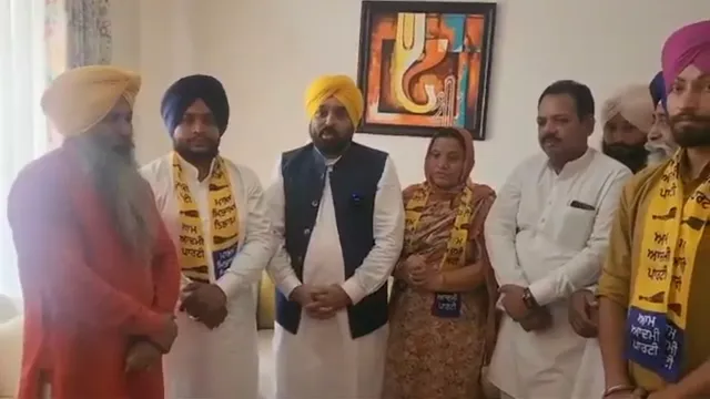 Surjit Kaur joined AAP in presence of Bhagwant Mann on Tuesday, July 2, 2024