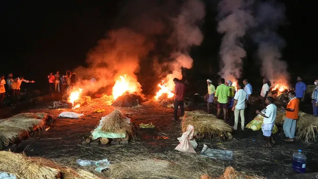 Mass cremation of Kallakurichi hooch tragedy