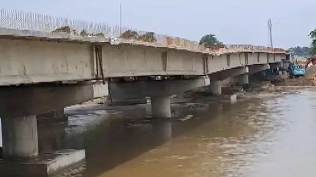 bridge collapses in Bihar Khagaria