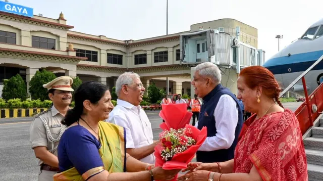 Jagdeep Dhankhar Gaya Airport.jpg