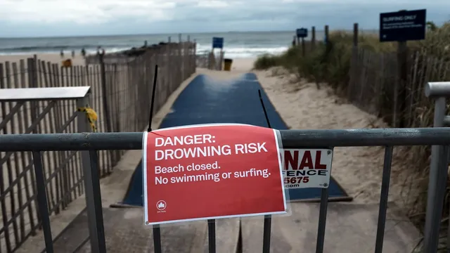 Surfing rip currents