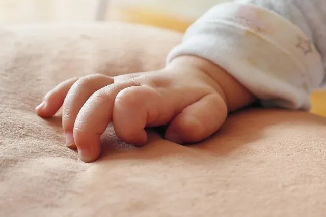 baby hand.jpg