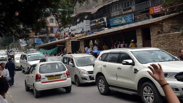 Nainital Traffic Jam