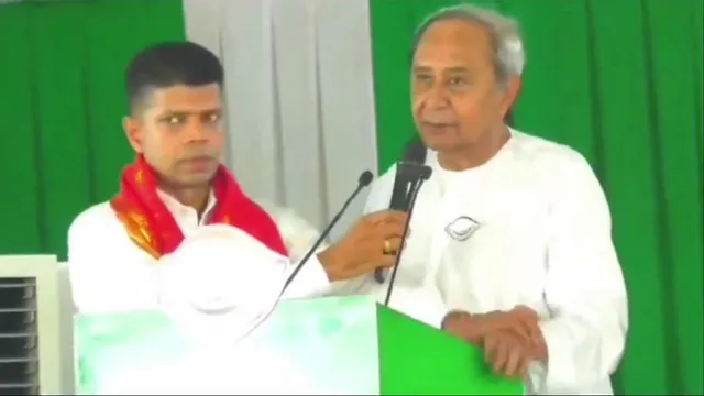 Naveen Patnaik VK Pandian