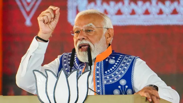 Prime Minister Narendra Modi addresses the 'Janjatiya Sammelan' in Jhabua, Madhya Pradesh