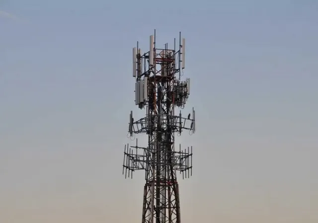 Record Rs 1.5 lakh cr from 5G spectrum sale; Jio top bidder
