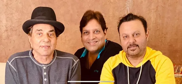 Dharmendra, sunny, and Bobby Deol starrer Apne 2 to go on floor !