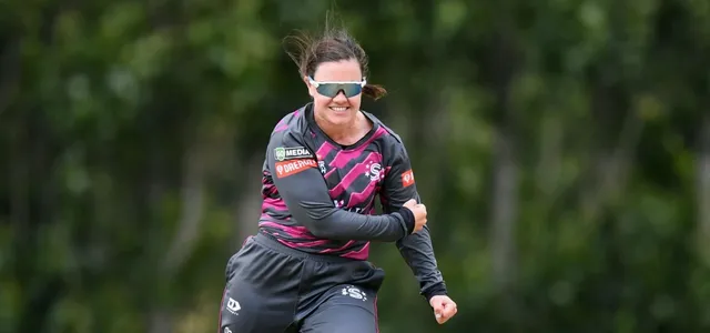 Arlene Kelly, Kate Anderson shine on opening day of the second leg of the Hallyburton Johnstone Shield