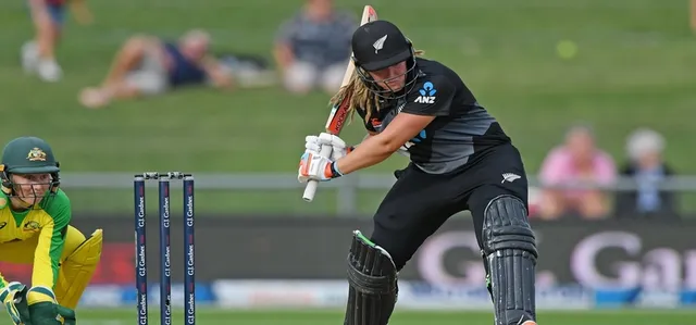 All-round Frances Mackay shines as New Zealand hold their nerve to level series 1-1