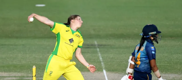 You have to be a bit mad to be a bowler in T20Is: Georgia Wareham