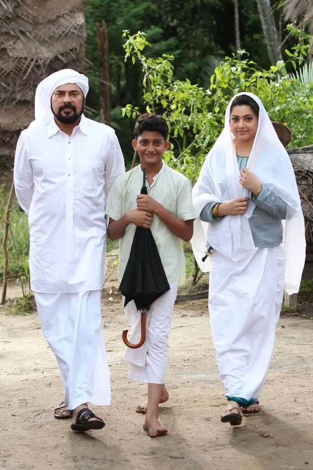 meena-childhood-photos-mammootty-4