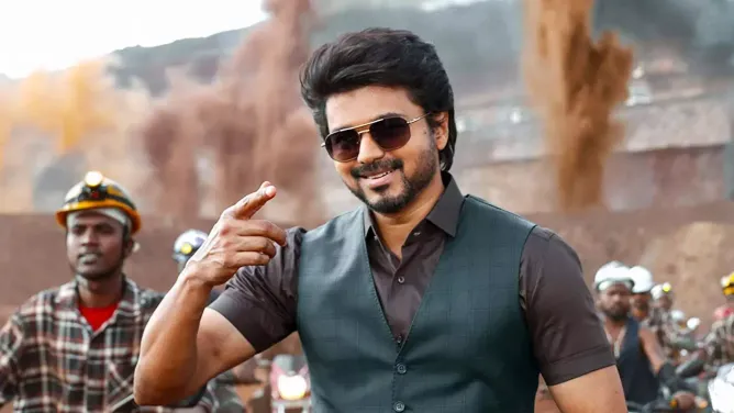 South Superstar Thalapathy Vijay Plans to Quit Acting for His Political  Career