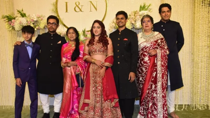 Aamir Khan Daughter Ira Khan and Nupur Shikhare Reception Bride Got Clicked  with Mother In Law and Guests - Entertainment News India आमिर खान की बेटी  आइरा का सास-बहू मोमेंट, रिसेप्शन पार्टी