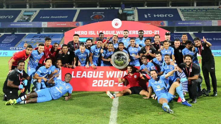 Mumbai City FC after winning ISL 2020-21 Winners Shield