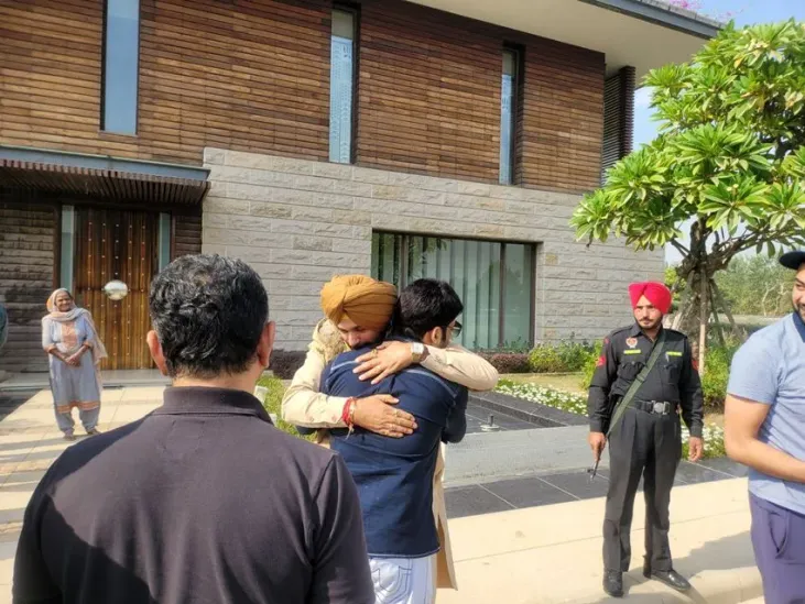 Navjot-Singh-Siddhu-House-3