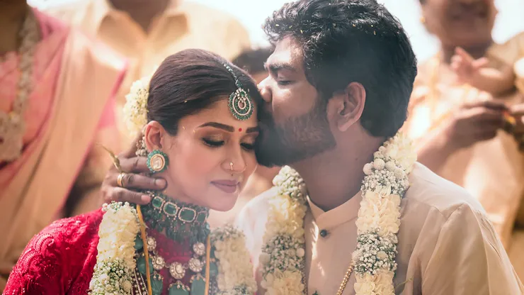 Nayanthara Shares A Cozy Family Pic From Vacation To Dismiss Divorce  Rumours With Vignesh Shivan - NewsX World