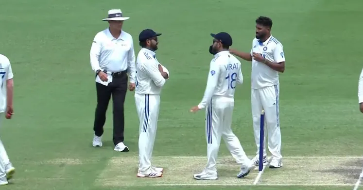 Virat Kohli (9)
