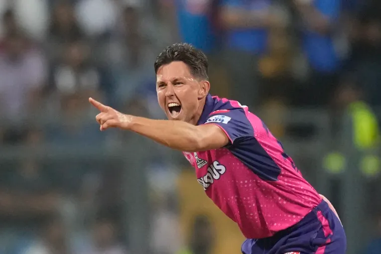 RR vs RCB: Trent Boult picked up three wickets in his first eight balls against Mumbai