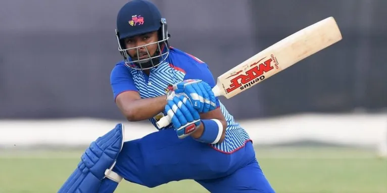  prithvi shaw hit a 227 runs just 152 balls against pondicherry in vijay hazare 2021