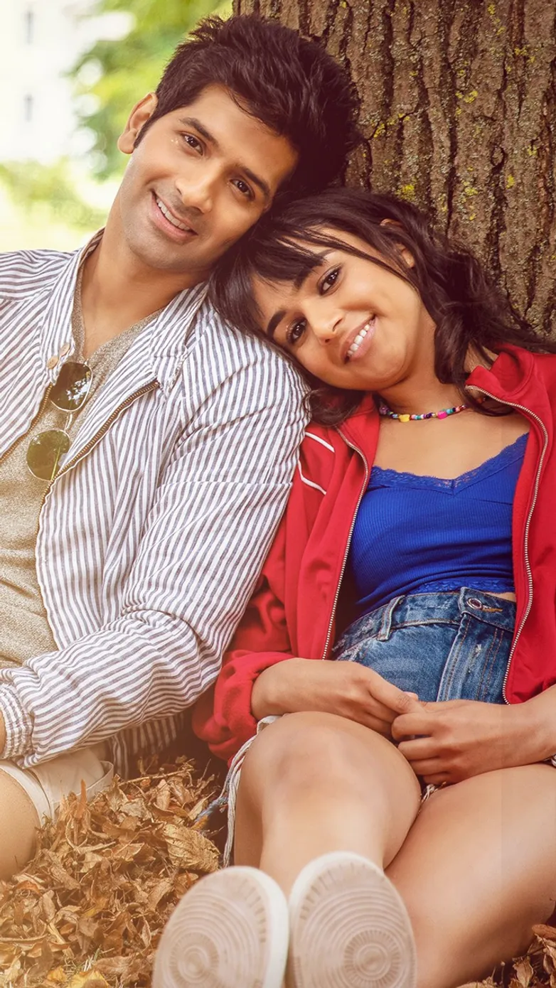 Watch Bobby Aur Rishi Ki Love Story on Disney Hotstar to know more (9)