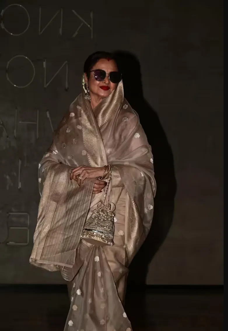 रेखा (Rekha)
