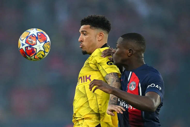 PSG vs Dortmund: Sancho and Mendes in action