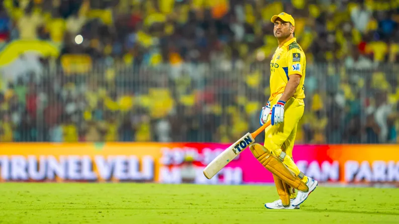 ms dhoni break rain arecord (1)