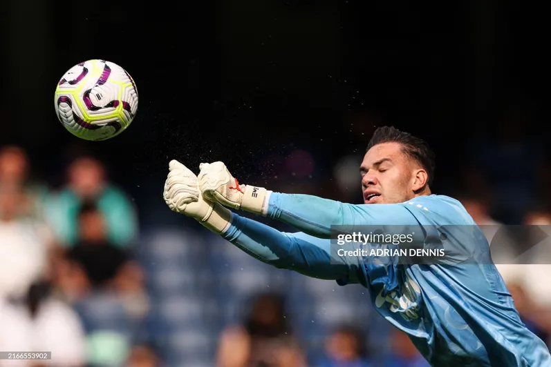 Chelsea vs Man City: Ederson -sportzpoint.com