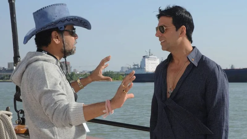 Anees Bazmee pointed out the difference between working with Salman Khan  and Akshay Kumar | दो सुपरस्टार्स के साथ काम कर चुके अनीस बज्मी बोले: 'अक्षय  कुमार वक्त के पाबंद हैं, सलमान