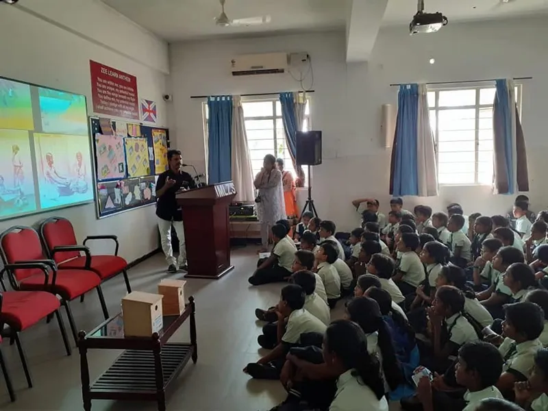 at school pandiarajan