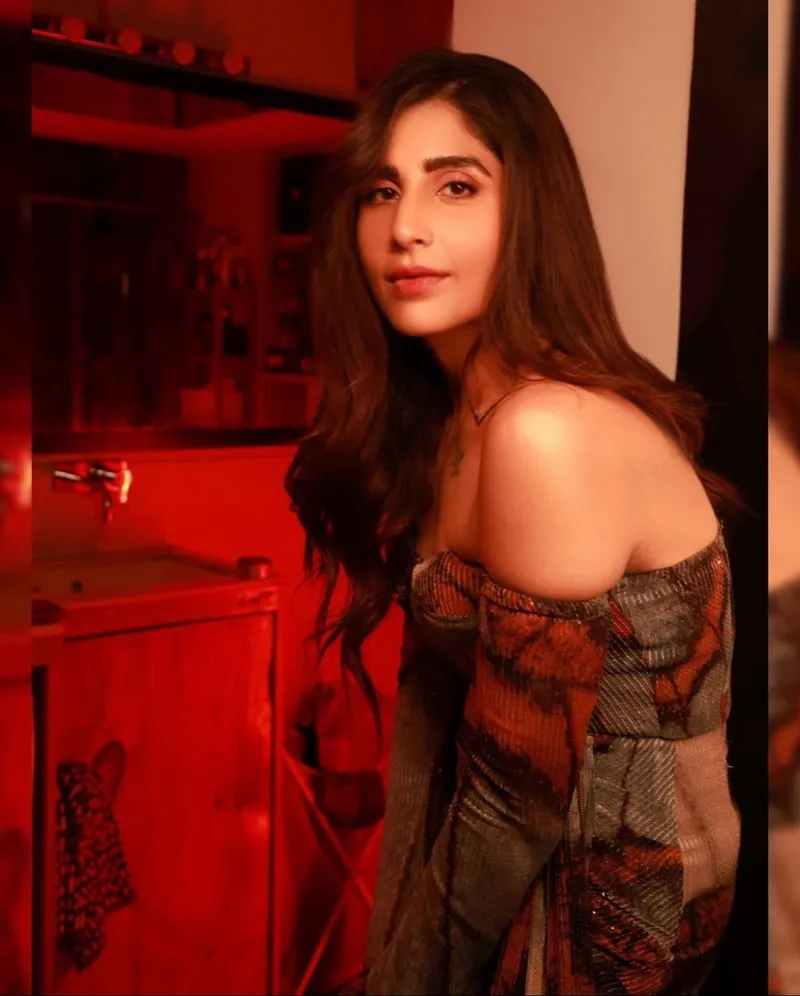 Saloni's Versatility Shines in Bollywood Debut