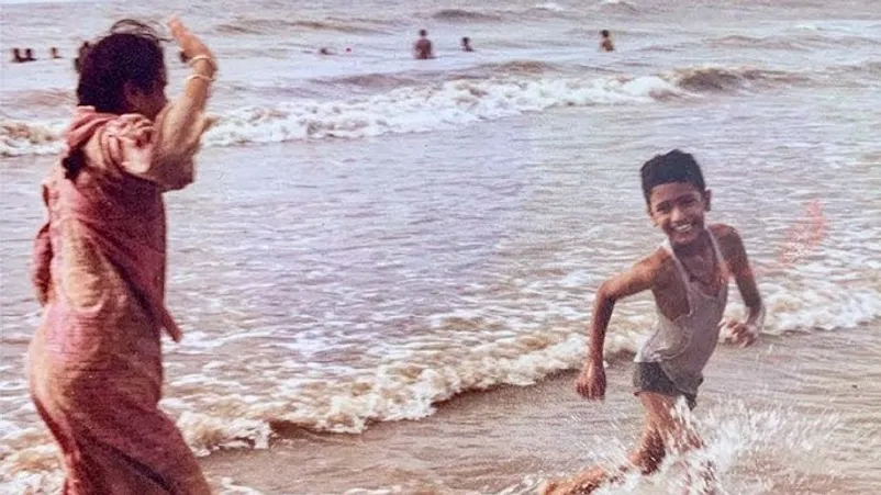 vicky kaushal family father mother childhood