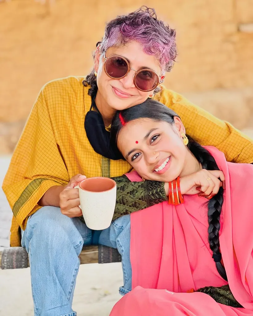 Director Kiran Rao cried after seeing Laapataa Ladies fame actress Nitanshi  Goel acting | नितांशी की एक्टिंग देख रो पड़ी थीं किरण राव: एक्ट्रेस ने शेयर  किए 'लापता लेडीज' के शूटिंग ...