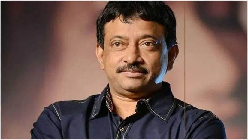 Ram Gopal Varma Faces Legal Trouble After Allegedly Defaming Andhra Pradesh  Cm And Others On Social Media - Entertainment News: Amar Ujala - Ram Gopal  Varma:पुलिस गिरफ्तार करने पहुंची तो घर से