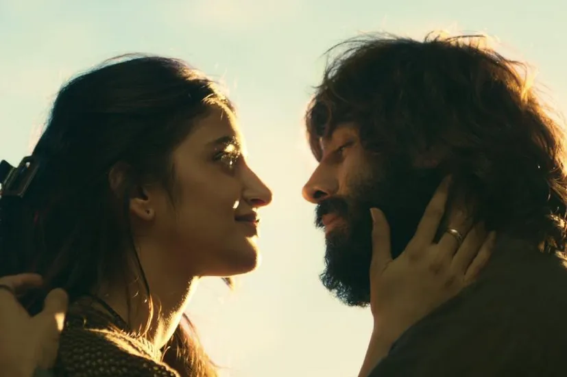 Kartik Aaryan and Sreeleela in the teaser
