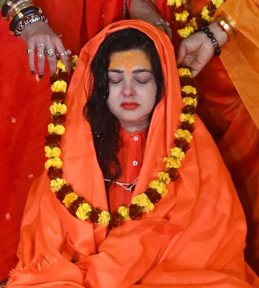 Mamta Kulkarni's past haunts her, leads to expulsion from Kinnar Akhada |  MorungExpress | morungexpress.com