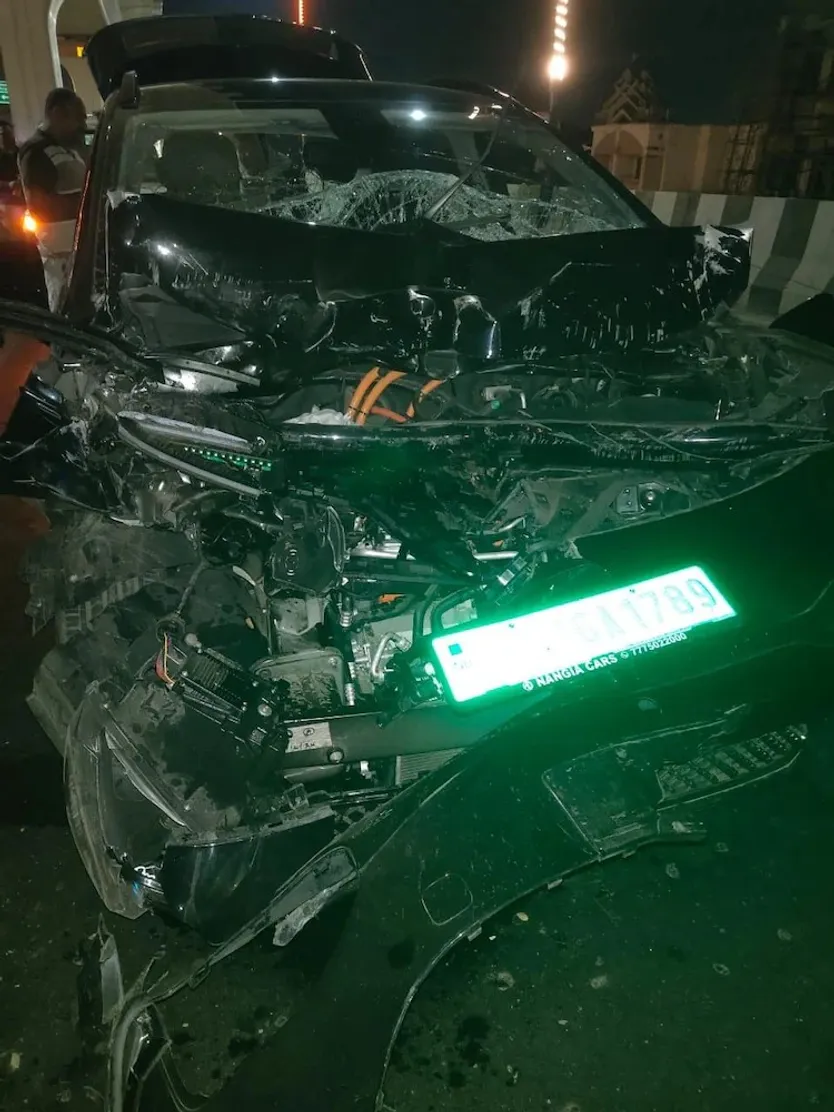 sonu sood wife accident