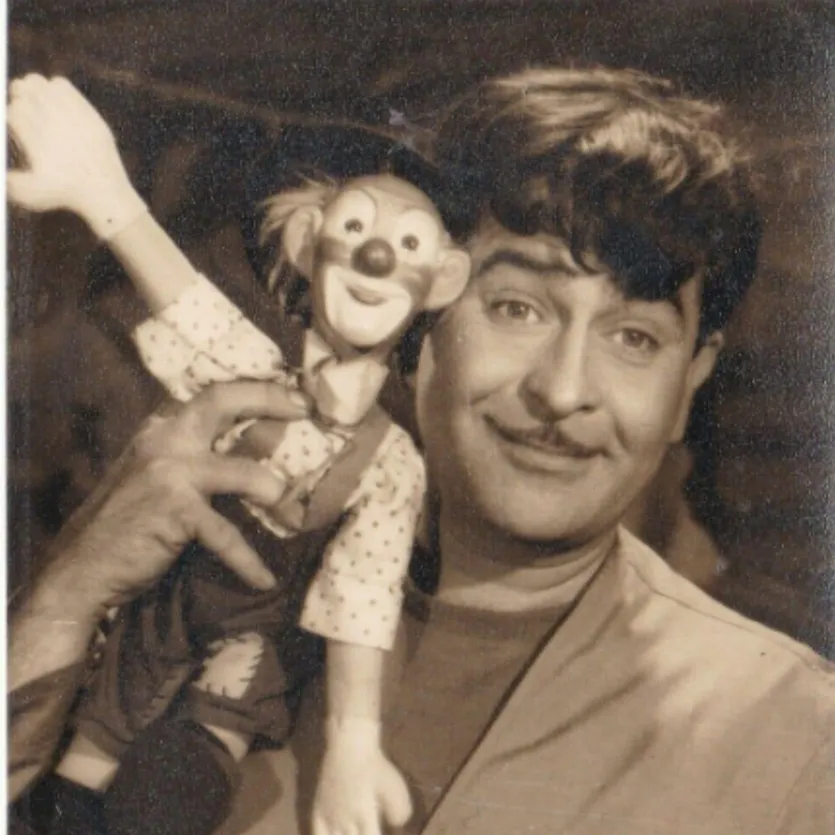 51 Years Of Mera Naam Joker: राज कपूर ये फिल्म बनाकर सदमे में चले गए थे,  पढ़िए 10 दिलचस्प किस्से - raj kapoor mega film mera naam joker turns 51  today pr - News18 हिंदी