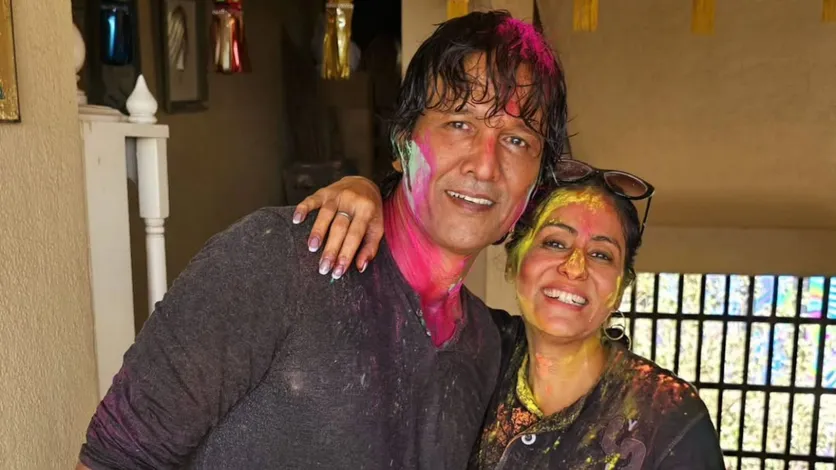  Renuka Shahane Nivedita Bhattacharya