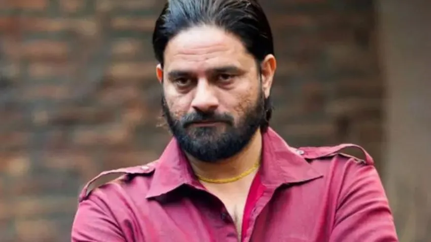 Paatal Lok 2 के लिए Jaideep Ahlawat को मिले करोड़ों रुपये, सुनकर उड़ जाएंगे  होश - Jaideep Ahlawat charges Rs 20 crore to play Hathiram Chaudhary Paatal  Lok 2 tmov - AajTak