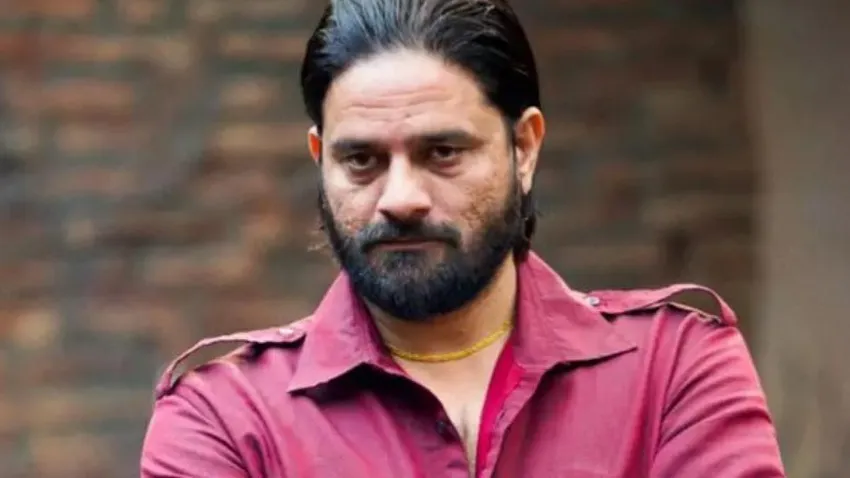 Paatal Lok 2 के लिए Jaideep Ahlawat को मिले करोड़ों रुपये, सुनकर उड़ जाएंगे  होश - Jaideep Ahlawat charges Rs 20 crore to play Hathiram Chaudhary Paatal  Lok 2 tmov - AajTak