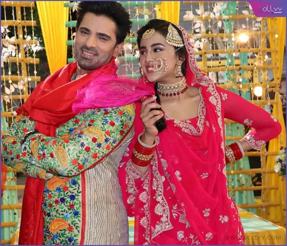 Mohit Malik aka Kunal and Sayli Salunkhe aka Vandana  (1)