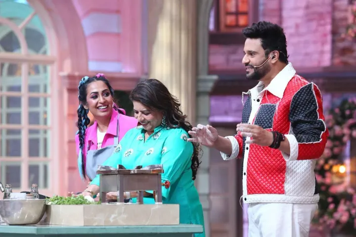 Priyanka & Mannara Chopra’s Mothers Shine on COLORS' 'Laughter Chefs'